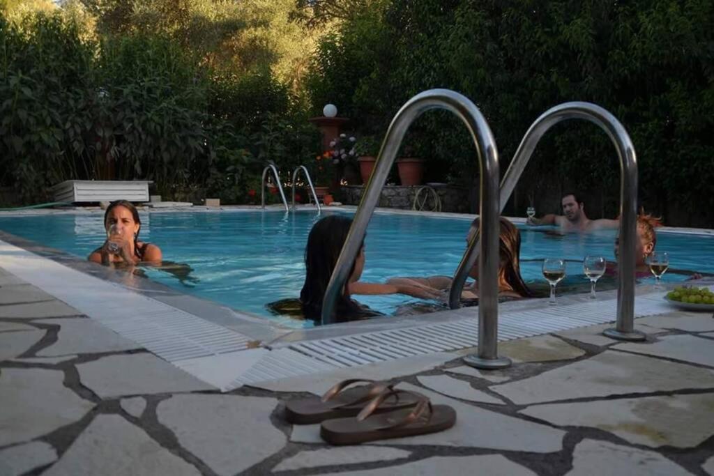 Villa Loula Lygia  Esterno foto