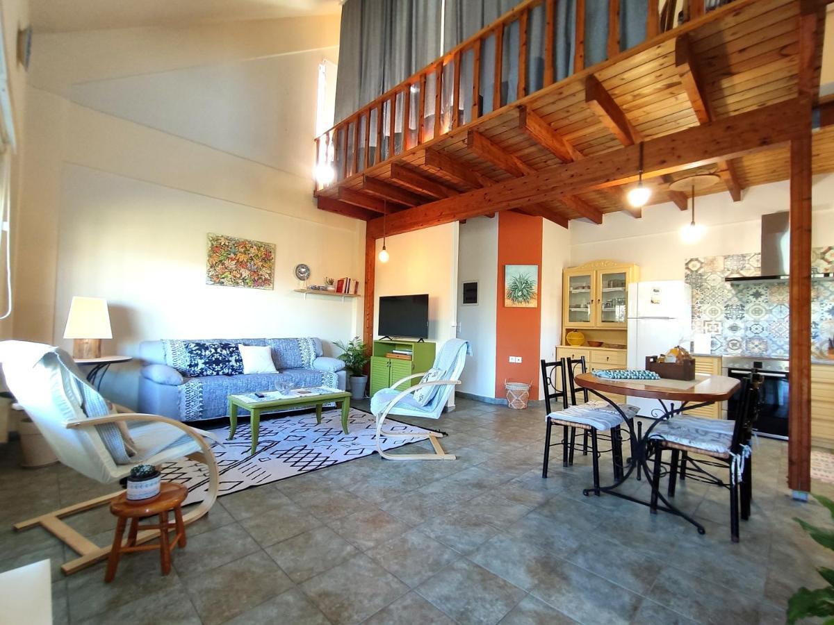 Villa Loula Lygia  Esterno foto